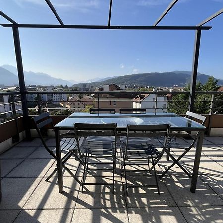דירות אנסי Penthouse Flat South-Facing Terrace - Welkeys מראה חיצוני תמונה